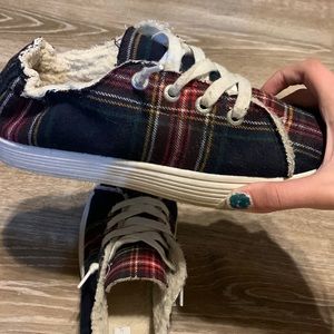 Women’s size 8.5 Plaid shoes